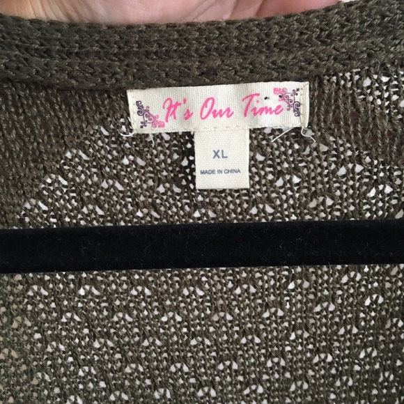 Hunter green knit vest shrug - Picture 7 of 7